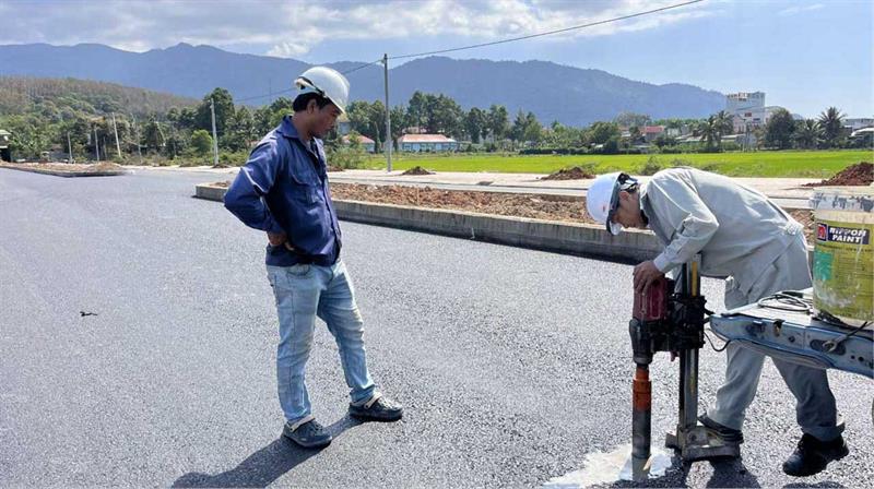 Công ty Tư vấn và Kiểm định xây dựng Tân Hưng. Tuyến đường N26 – Thị trấn Lạc Tánh, Tánh Linh